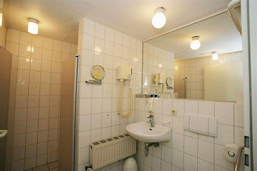 Viktoria Duesseldorf-neuss Нойс
