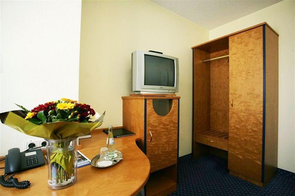 Hotel Viktoria Duesseldorf-neuss